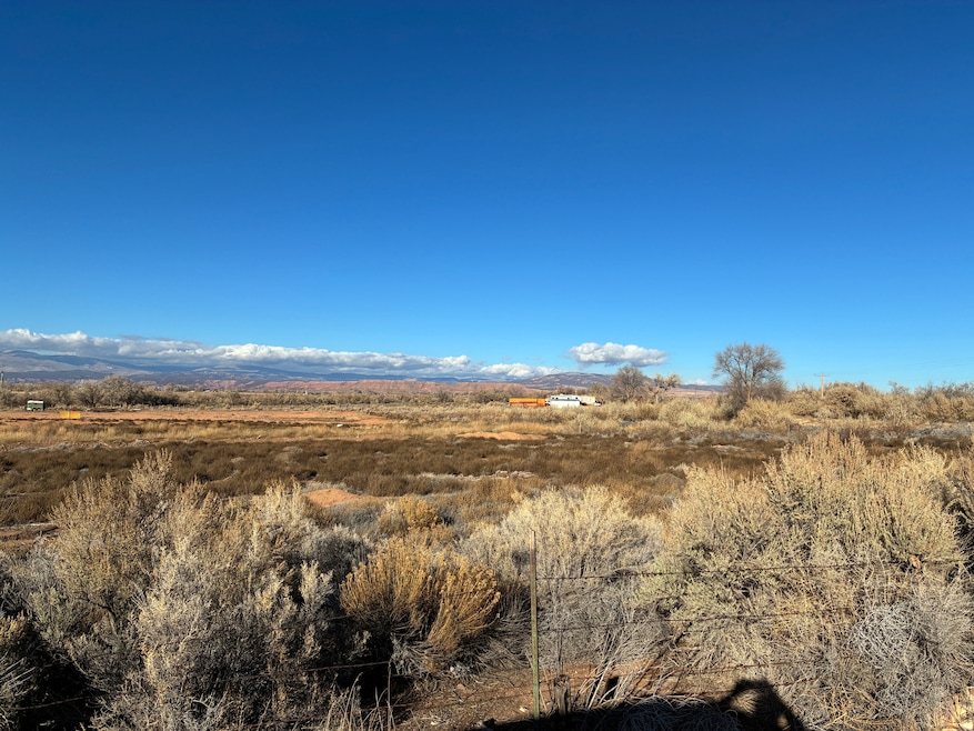 4265 N 10500 E, Lapoint, UT 84039 - photo 1