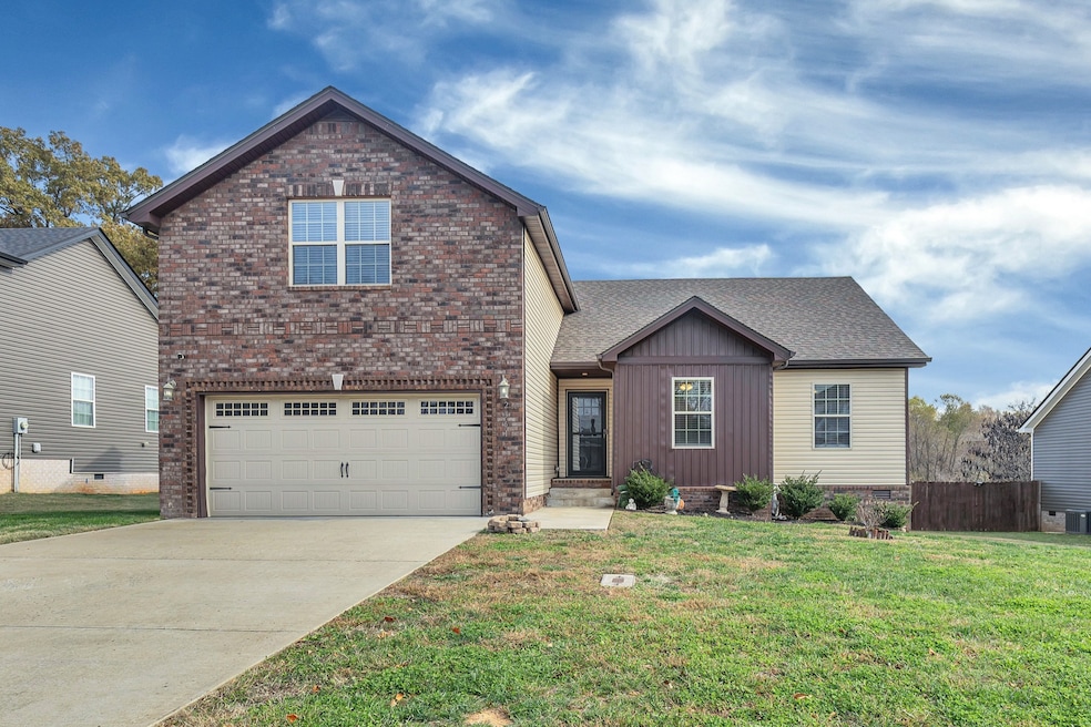 2361 Colston Dr, Clarksville, TN 37042 - photo 1