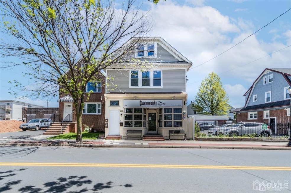 228 Washington Ave unit 2, Carteret, NJ 07008 - photo 1