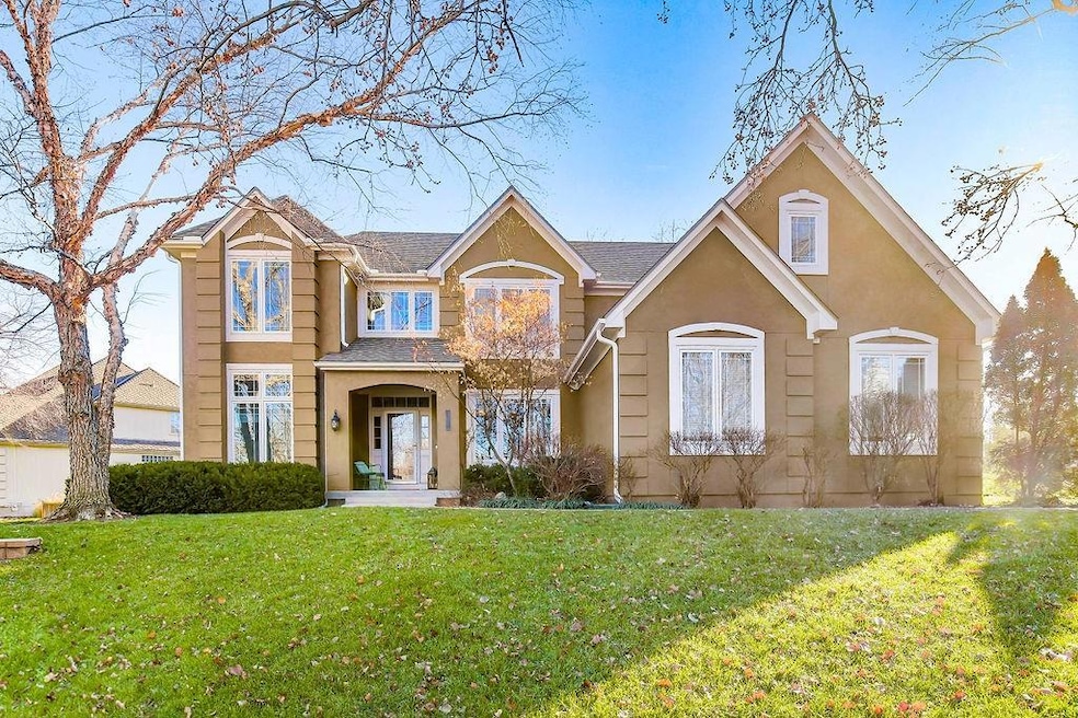 12801 Haskins St, Overland Park, KS 66213 MLS HMS2468049