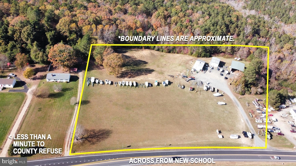 1740 Irvington Rd, Weems, VA 22576 - photo 1