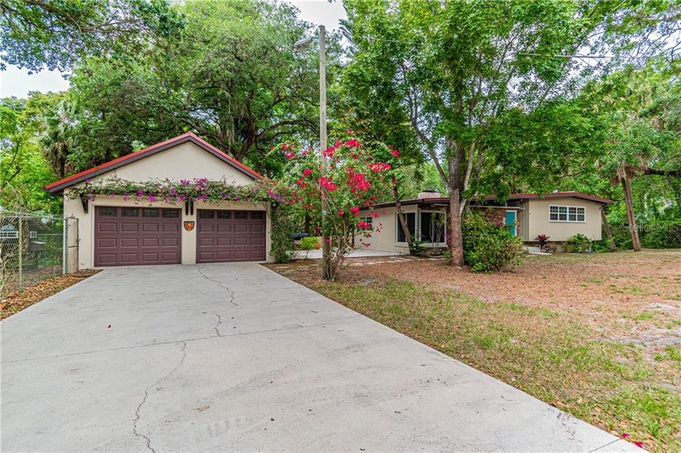 641 Roberts Dr, Tampa, FL 33619 - photo 1