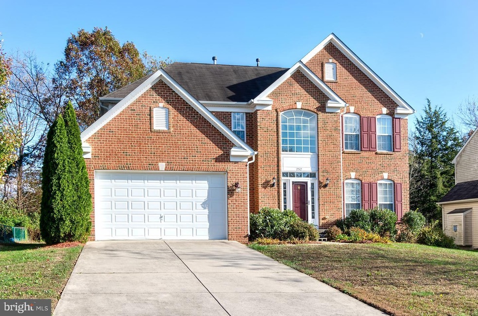 252 Chinkapin Ave, Williamstown, NJ 08094 - photo 1