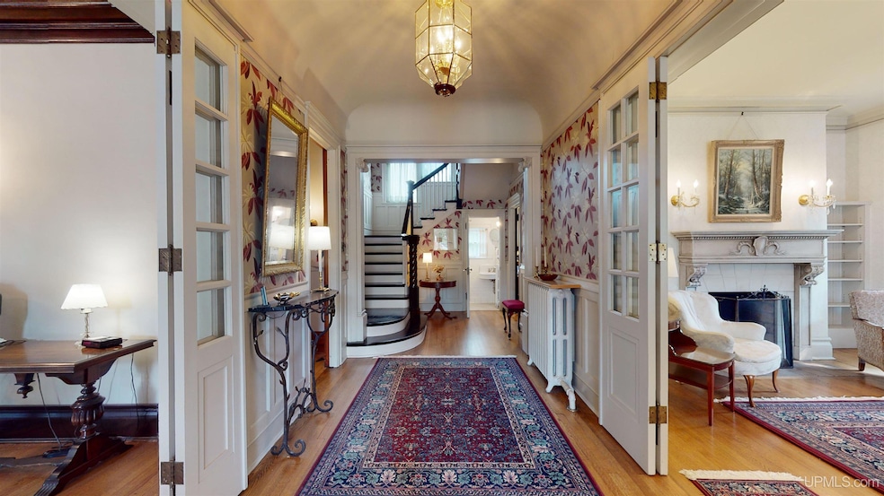 Sold $500,000 • Co-Listing Agent