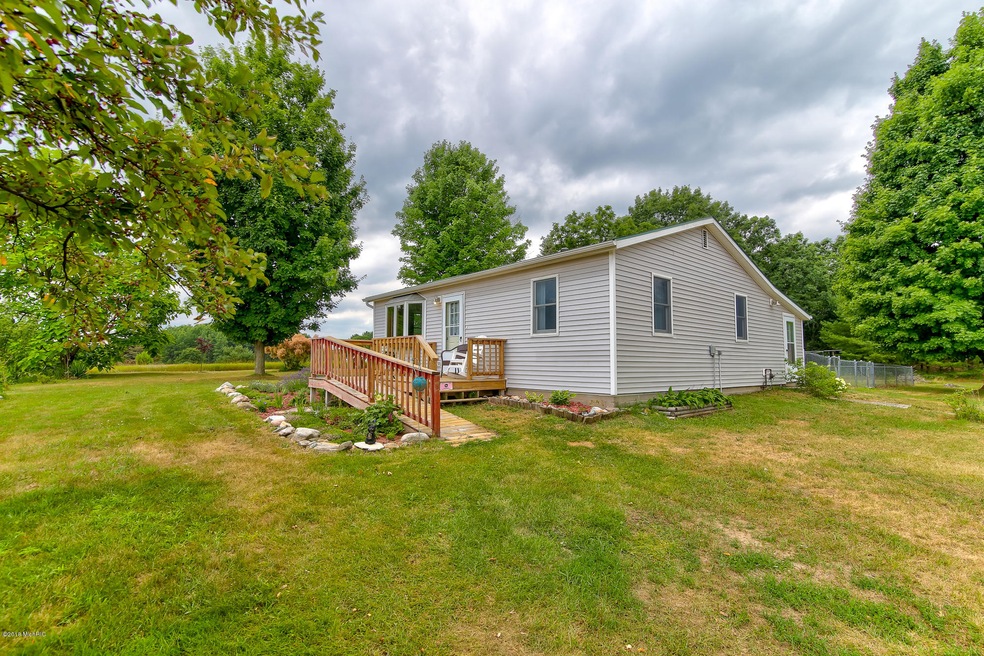 651 Custer Rd-22