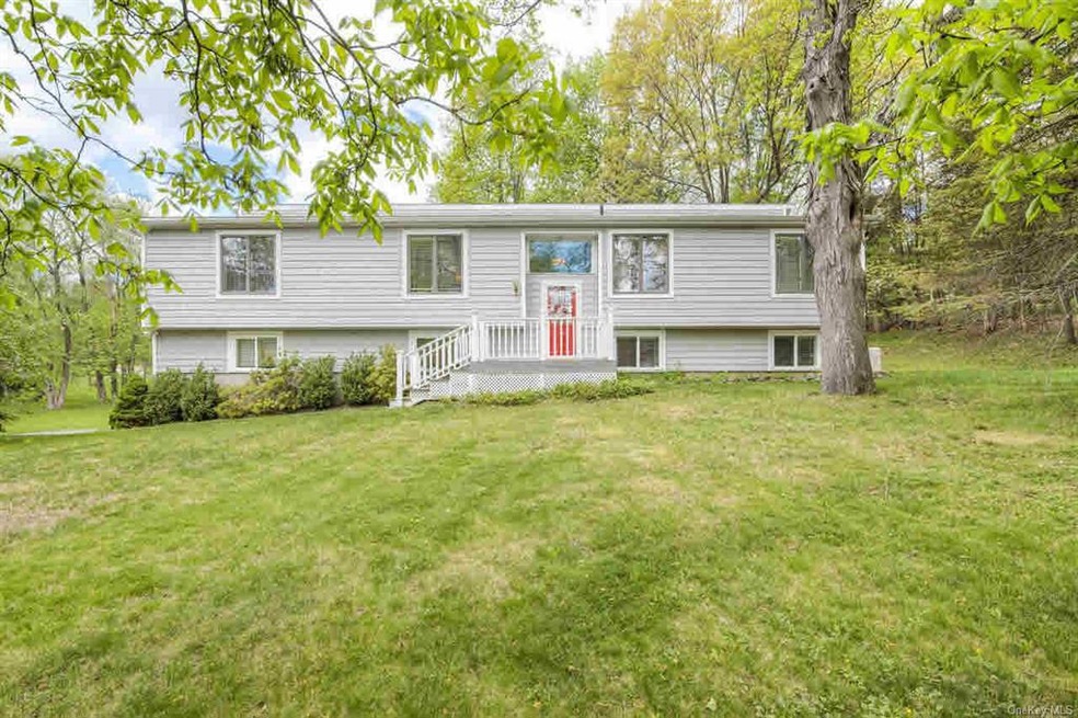 139 Mennella Rd, Poughquag, NY 12570 - photo 1