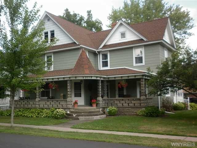 Exterior Front