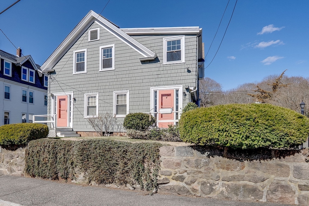 31 High St unit 2, Beverly, MA 01915 - photo 1