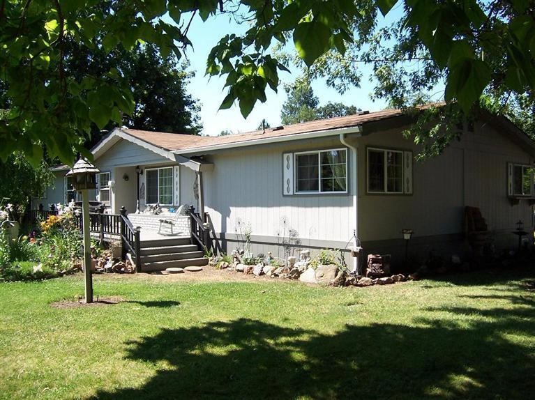 2784 Merlin Rd, Grants Pass, OR 97526 - photo 1