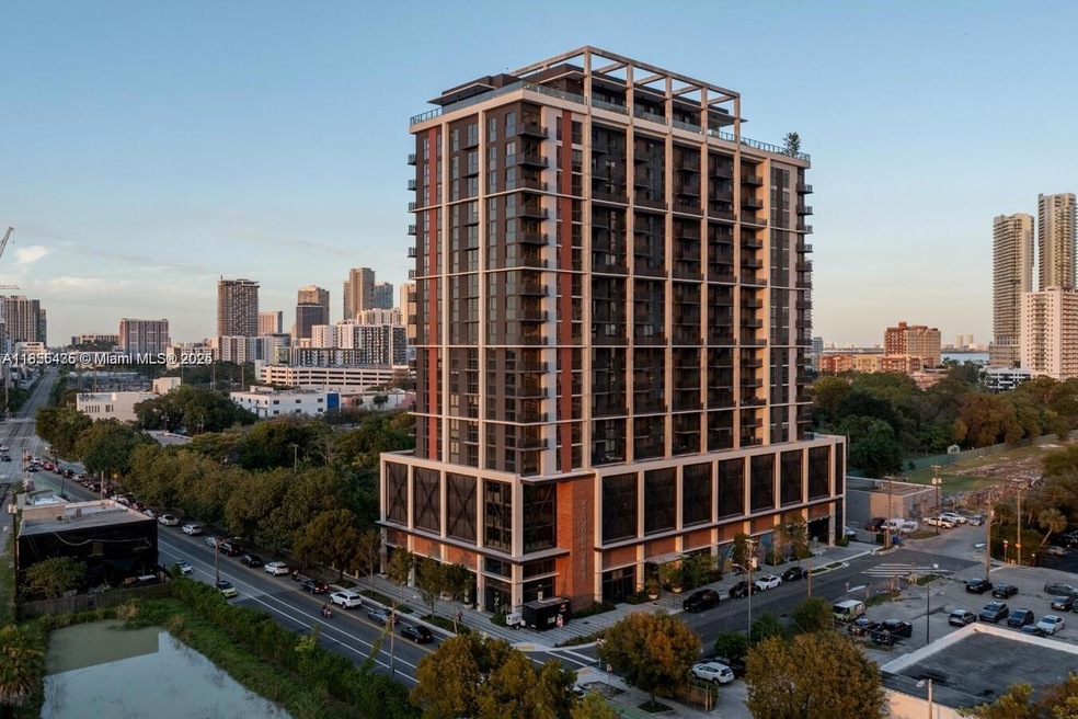 23 NE 17th Terrace unit B3, Miami, FL 33132 - photo 1