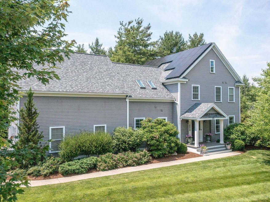 520 Sycamore St, Shelburne, VT 05482 - photo 1