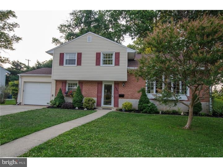 232 Borton Dr, Woodstown, NJ 08098 - photo 1