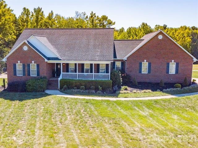 Sold $612,000 • Co-Listing Agent