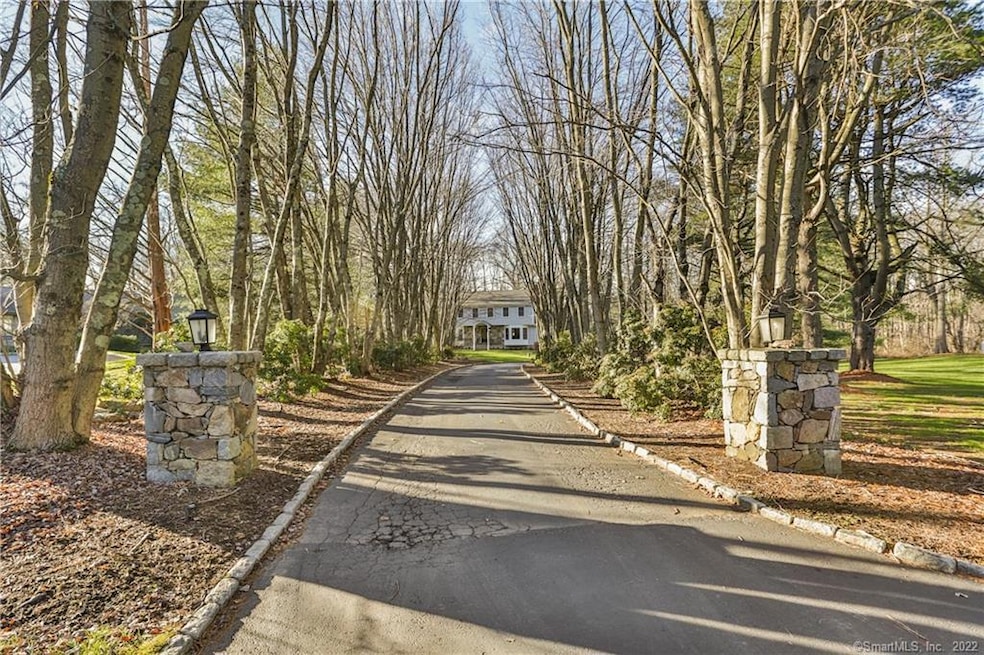 Welcome to 7 Hedgerow Common located on a coveted 