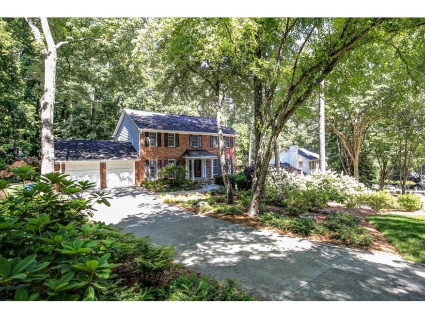 Brick Front In Buckhead!