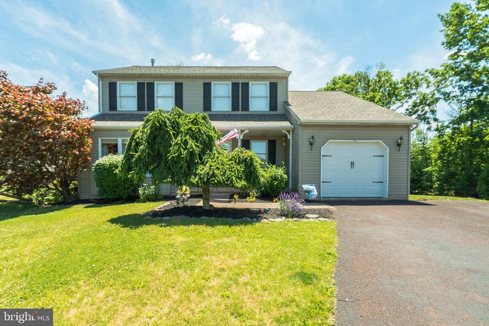 143 Hedgerow Dr, Souderton, PA 18964 - photo 1