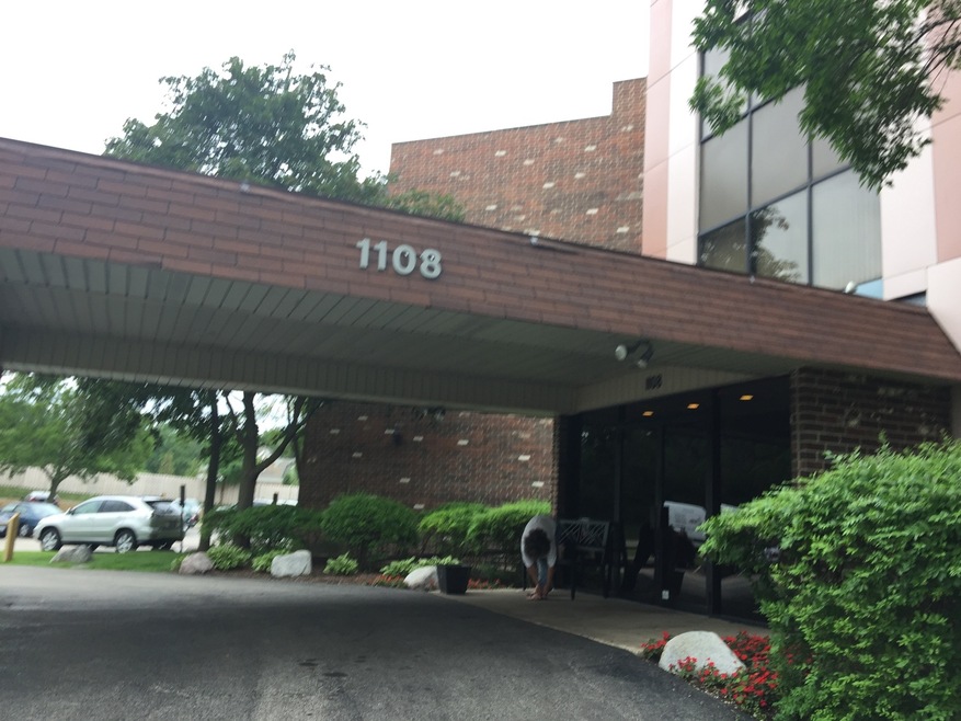 1108 Castilian Ct unit 211, Glenview, IL 60025 - photo 1