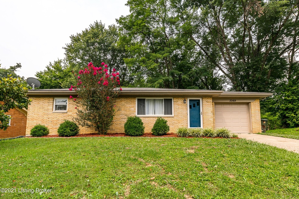 3369 Highland Dr, Floyds Knobs, IN 47119 - photo 1