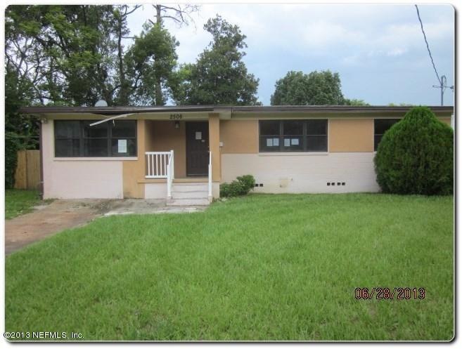 2506 Hirsch Ave, Jacksonville, FL 32216 - photo 1