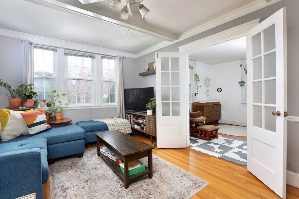 161 Florence St unit 2, Roslindale, MA 02131 - photo 1