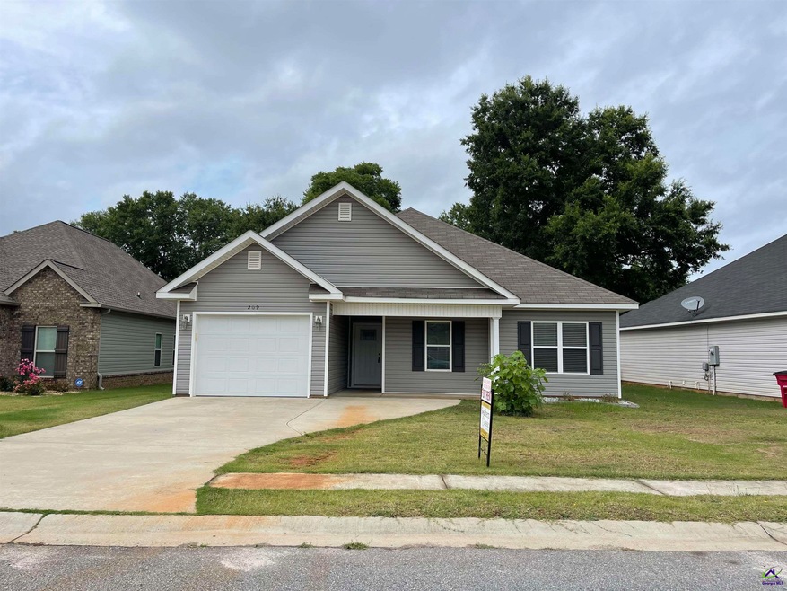 209 Collinstown Ave, Centerville, GA 31028 - photo 1