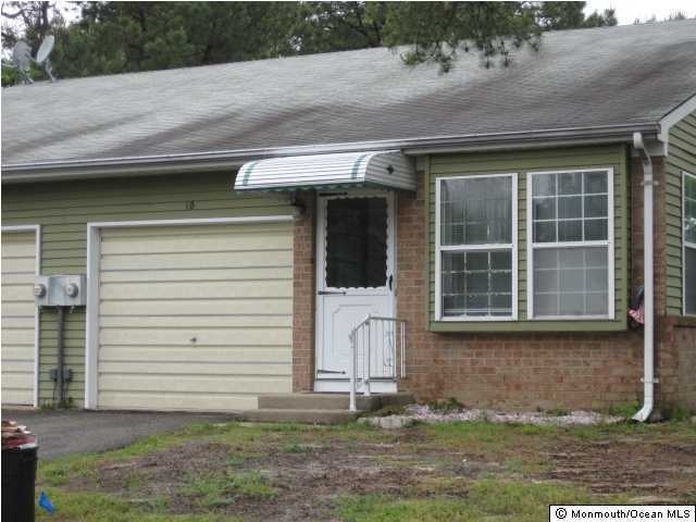 1A Golden Ct unit B, Whiting, NJ 08759 - photo 1