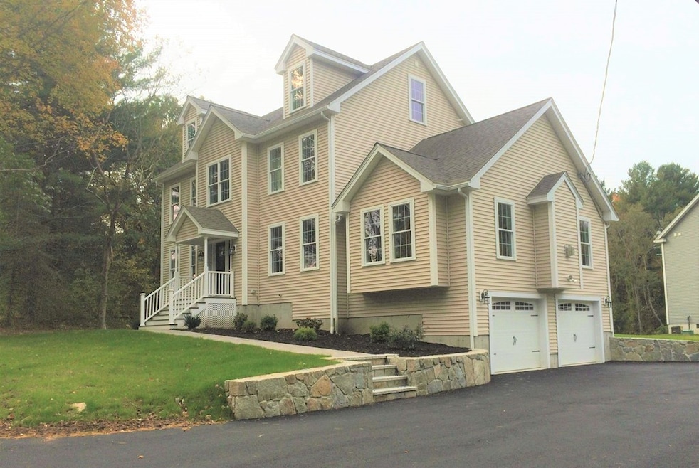 66 Elm St, North Reading, MA 01864 - photo 1