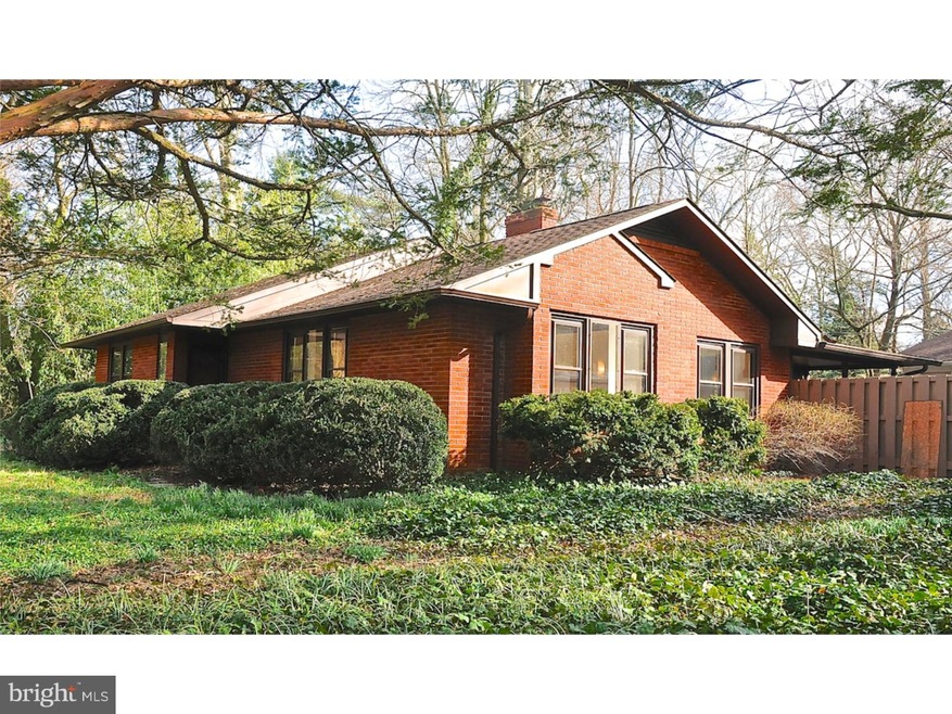 2102 Harvey Rd, Wilmington, DE 19810 - photo 1