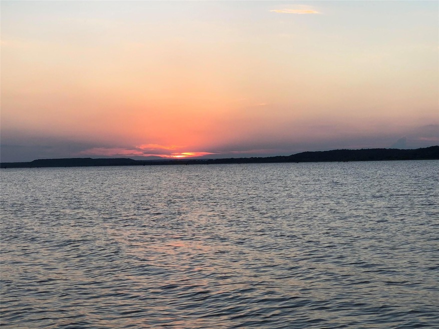 4101 Whitecrest Dr, Whitney, TX 76692 - photo 1