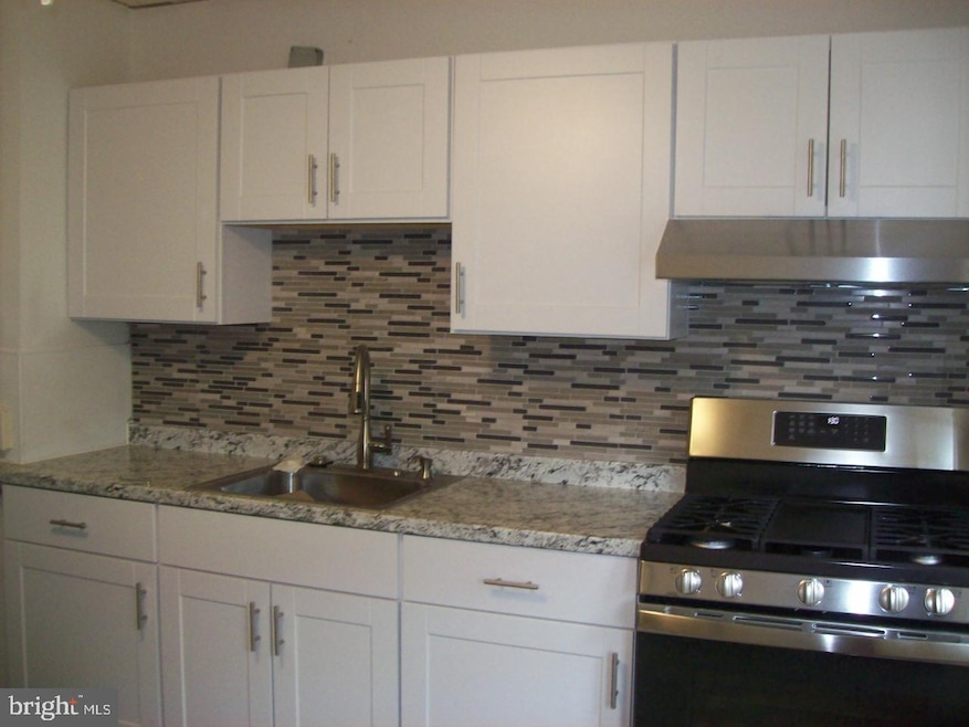 217 Easton Rd unit 1 ST FLOOR, Willow Grove, PA 19090 - photo 1