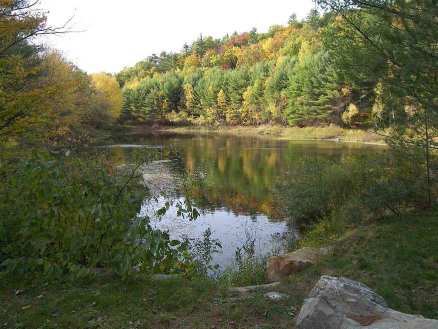 72 Crescent St unit 208-97-28-1, Plymouth, NH 03264 - photo 1