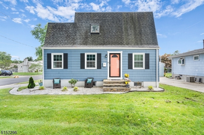 301 Tompkins Ave, South Plainfield, NJ 07080 - photo 1