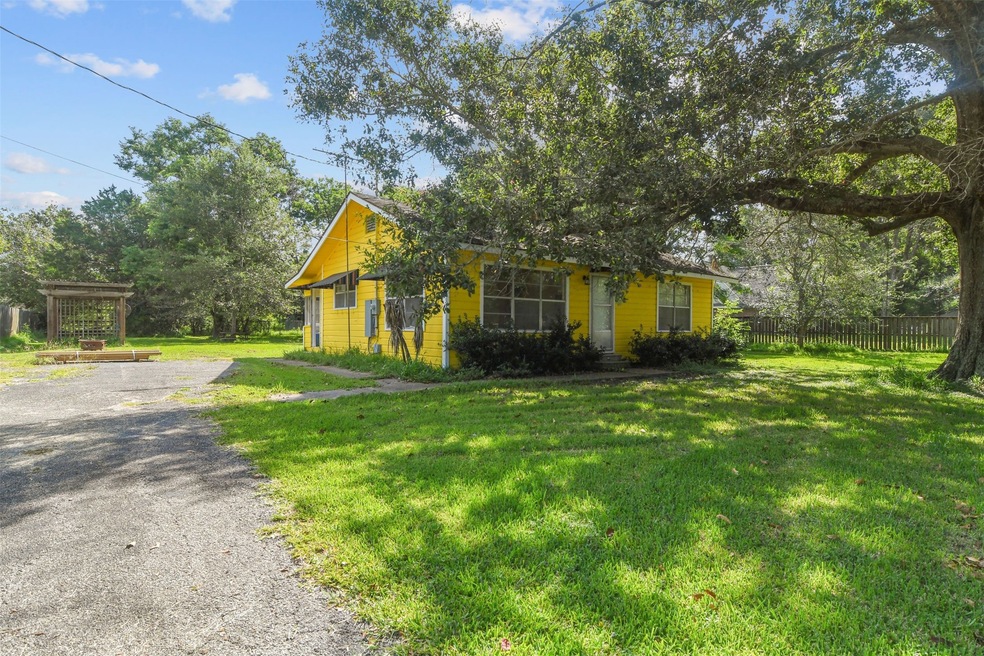 3478 County Road 145, Alvin, TX 77511 - photo 1