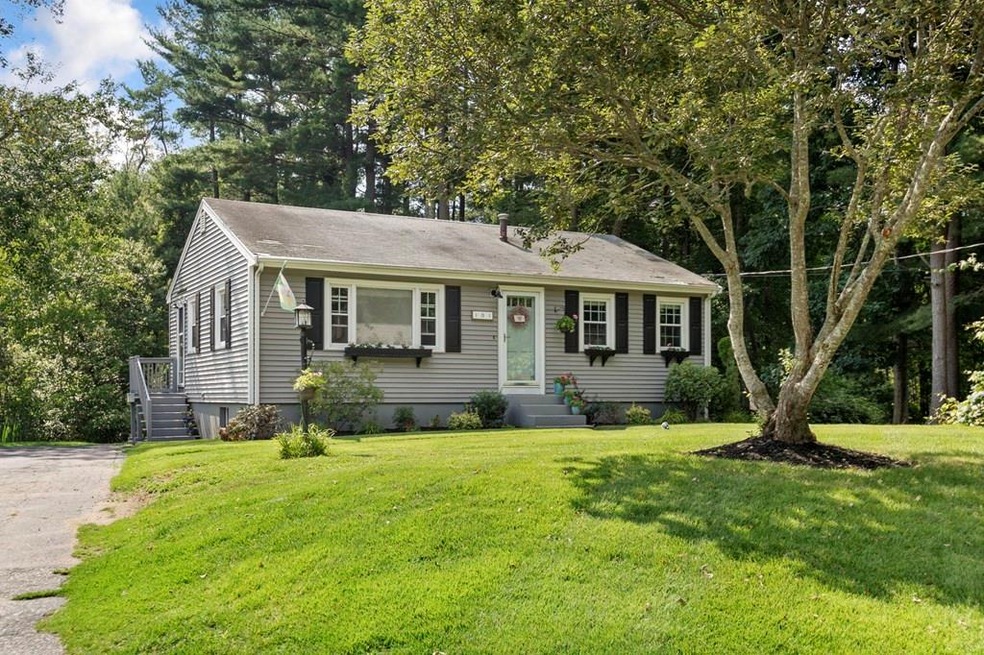 101 Wagon Trail, Hanson, MA 02341 - photo 1