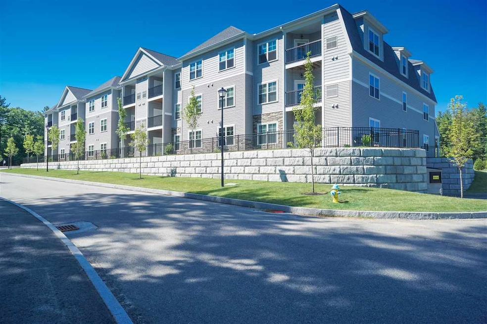 3 Furnival Rd unit 110, Nashua, NH 03064 - photo 1