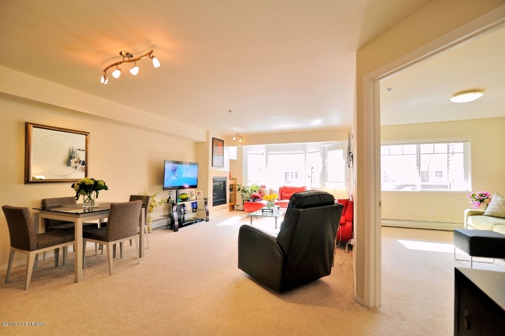 Wonderful Open Floor Plan!