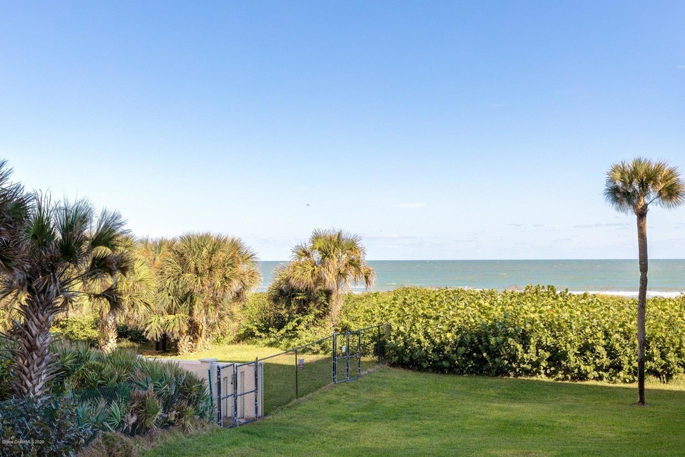 Ocean View from Large Balcony!