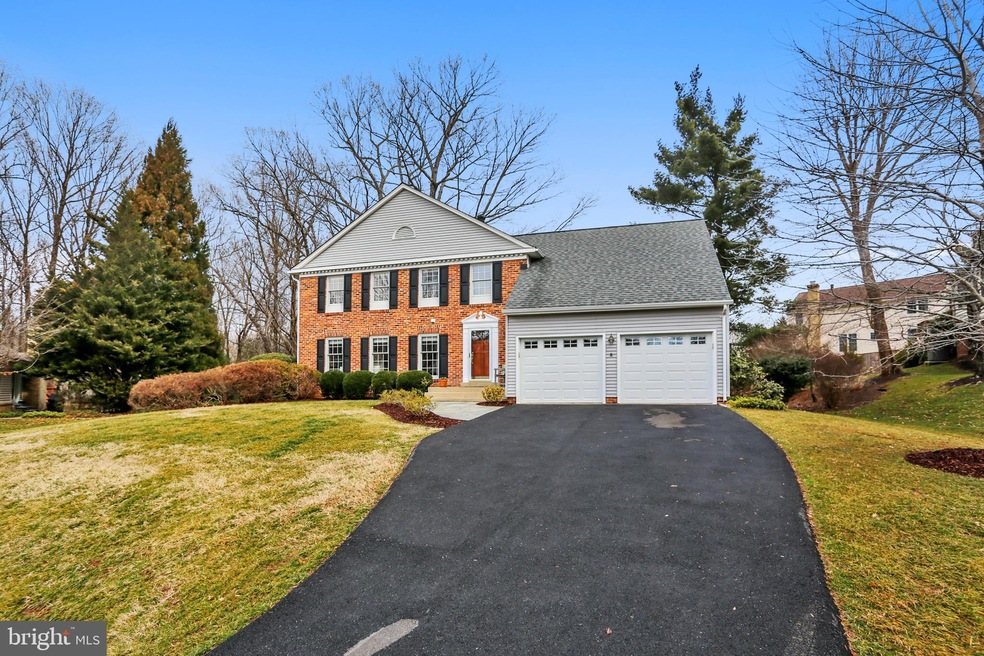 12436 Goldfinch Ct, Potomac, MD 20854 - photo 1