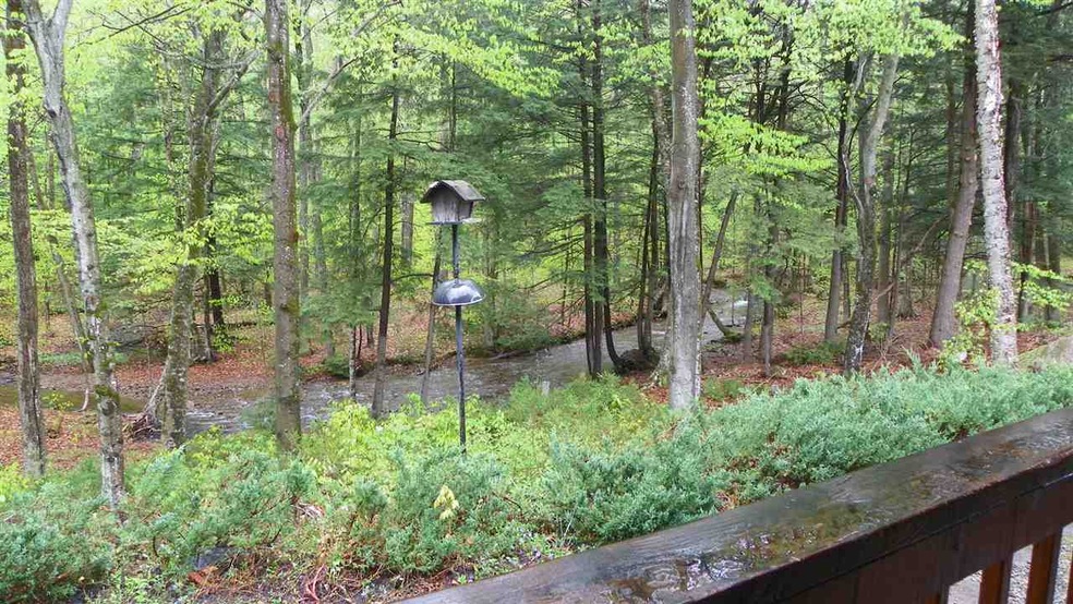 581 Daniel Webster Hwy unit 12, Lincoln, NH 03251 - photo 1