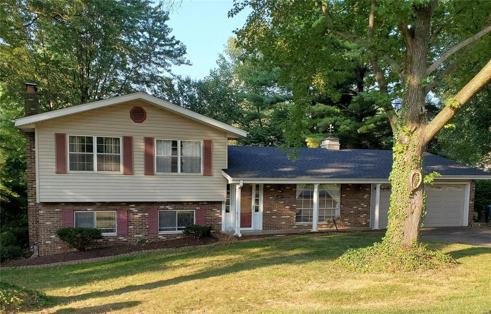 28 Joel Dr, Glen Carbon, IL 62034 - photo 1