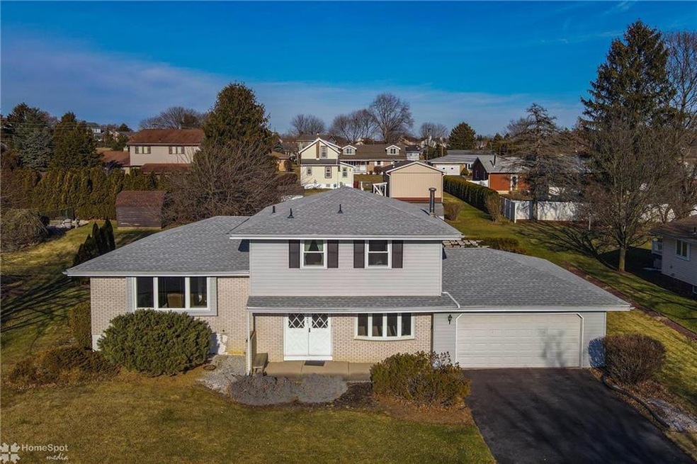 4489 Memphis Rd, Whitehall, PA 18052 - photo 1