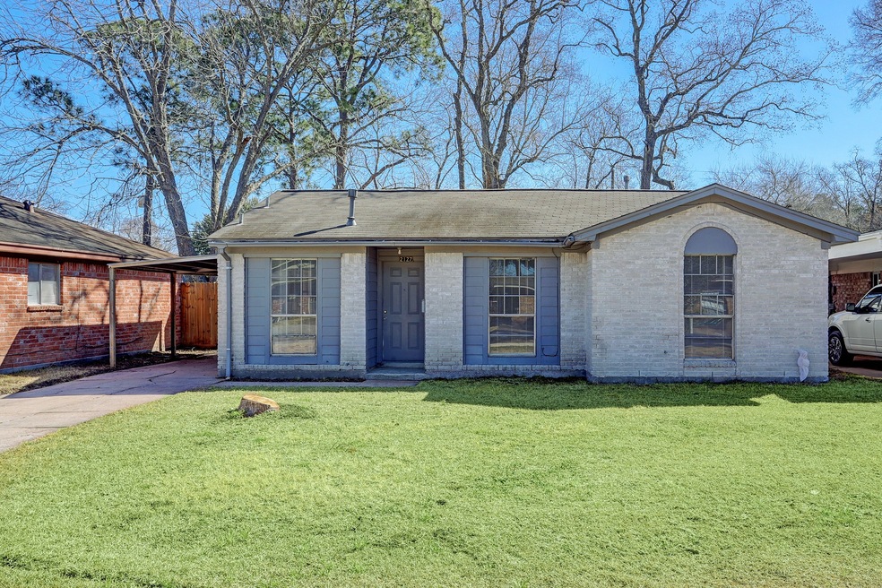 2127 N Austin Ave, Pearland, TX 77581 - photo 1