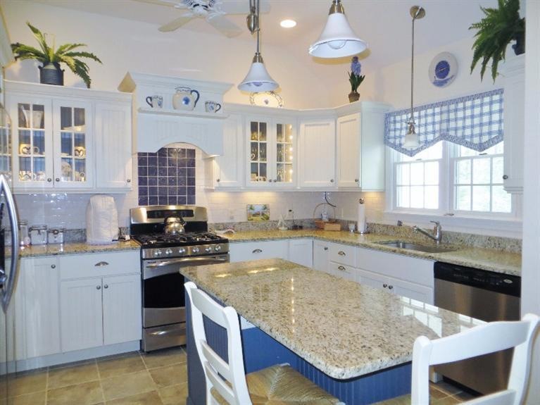 7 Squirrel Run St, Yarmouth Port, MA 02675 - photo 1