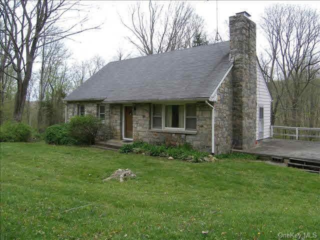 184 Bowen Rd, Carmel, NY 10512 - photo 1