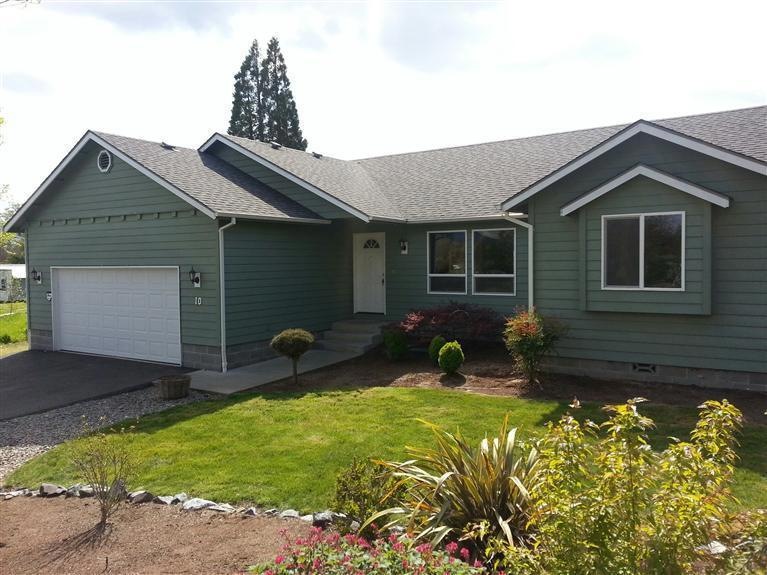 10 SW Western Ave, Grants Pass, OR 97526 - photo 1