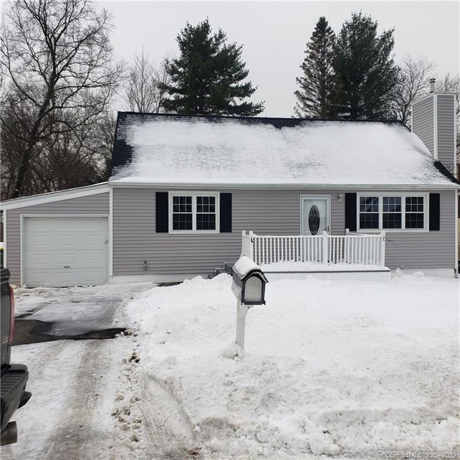 20 Granada Dr, Waterbury, CT 06704 - photo 1