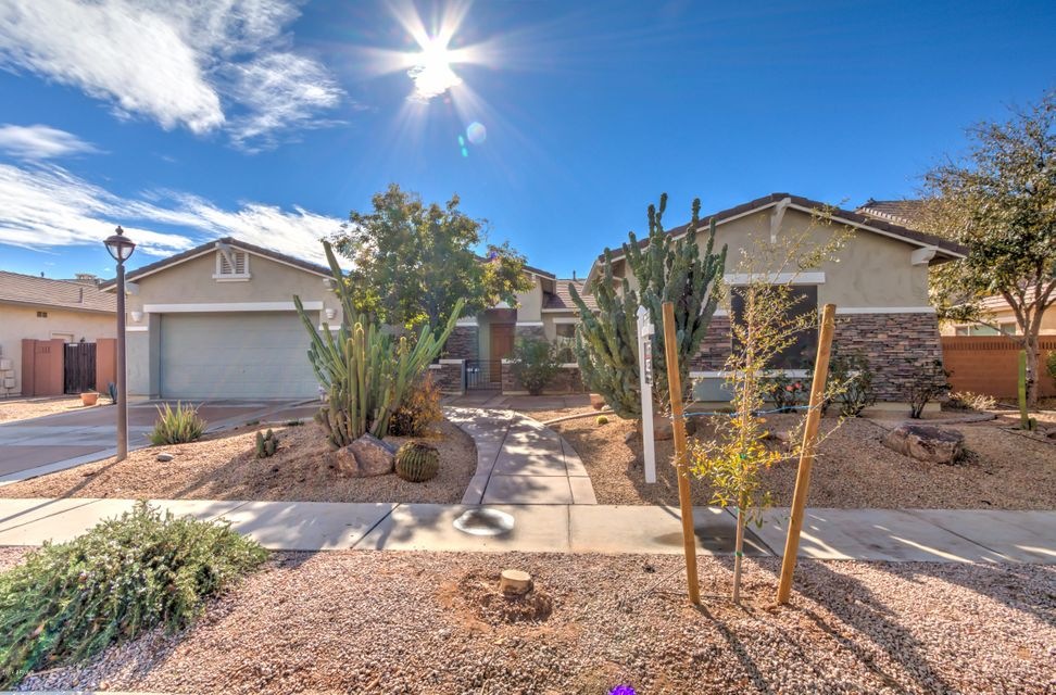 2083 E Bartlett Pl-2