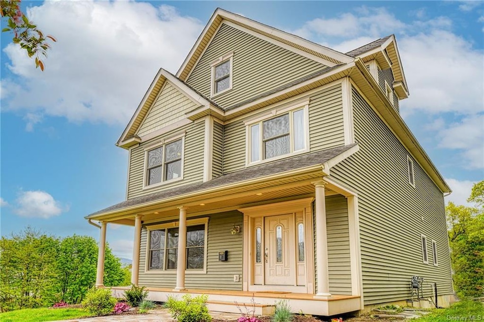 81 Nicoll St, Newburgh, NY 12550 - photo 1