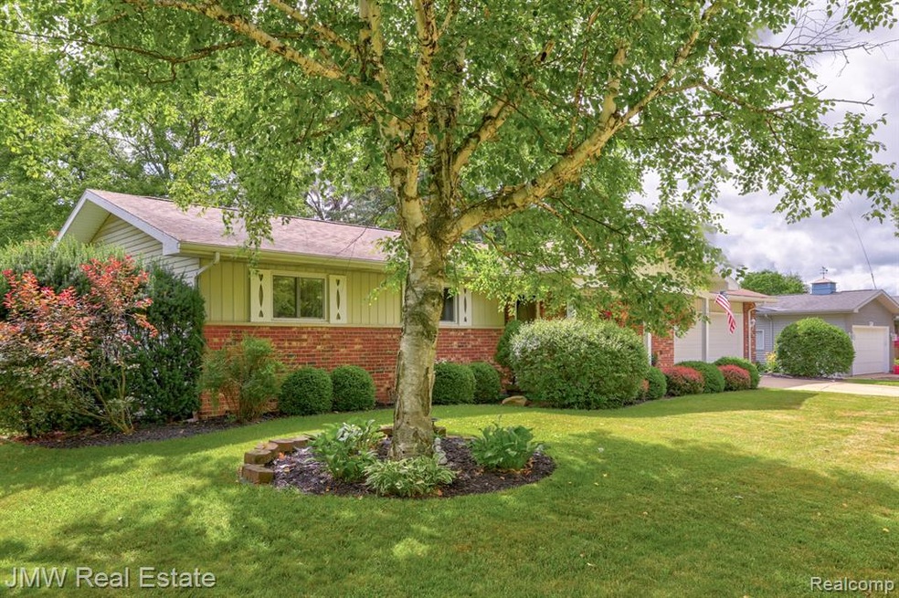 525 Franconian Dr. -1