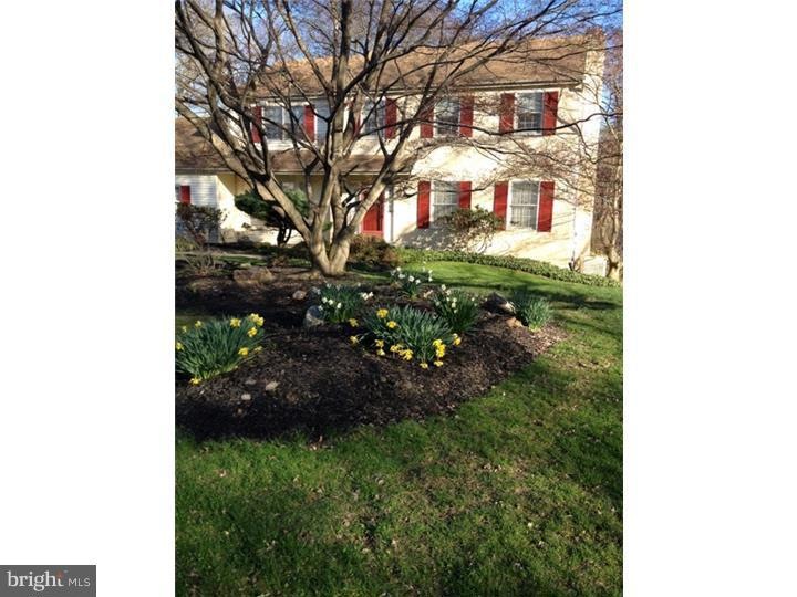 47 Langstoon Ln, Media, PA 19063 - photo 1